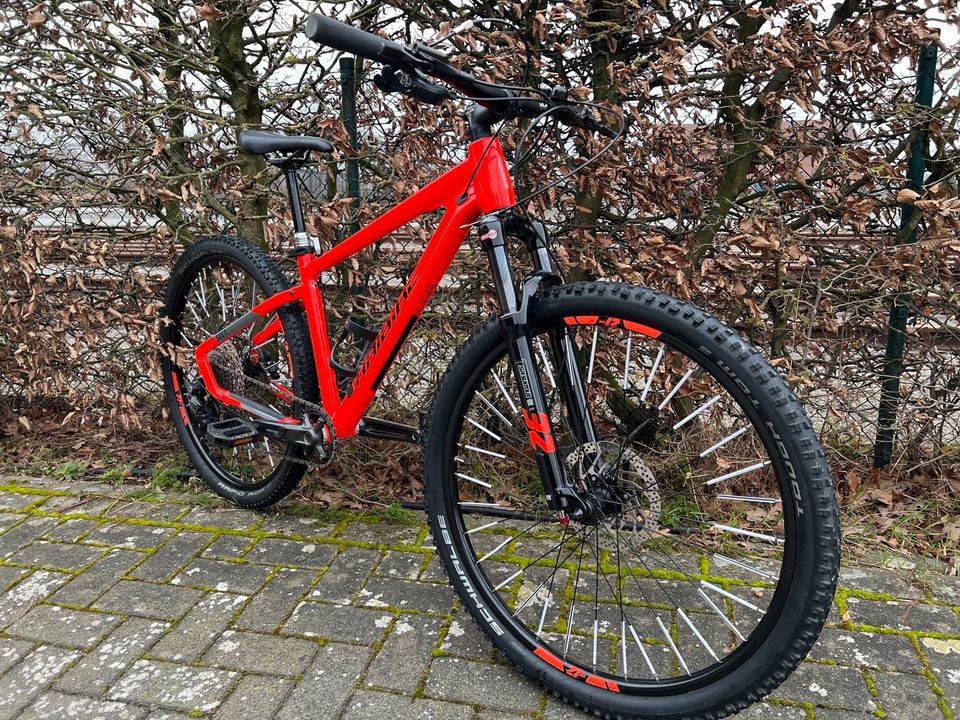 Haibike Seet 9 27,5" rot/cool grey. RH S in Bissendorf