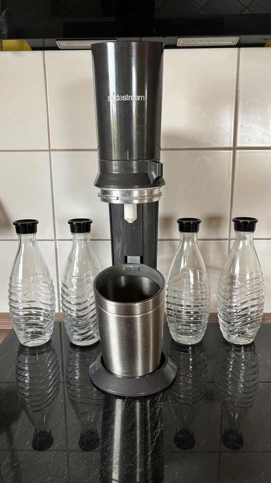 Sodastream Crystal inkl. 4x Glasflaschen in Berndorf