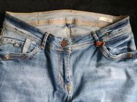 CECIL Hose Jeans mit Löchern Toll Blue Denim Gr 31 (40) Nordrhein-Westfalen - Hagen Vorschau