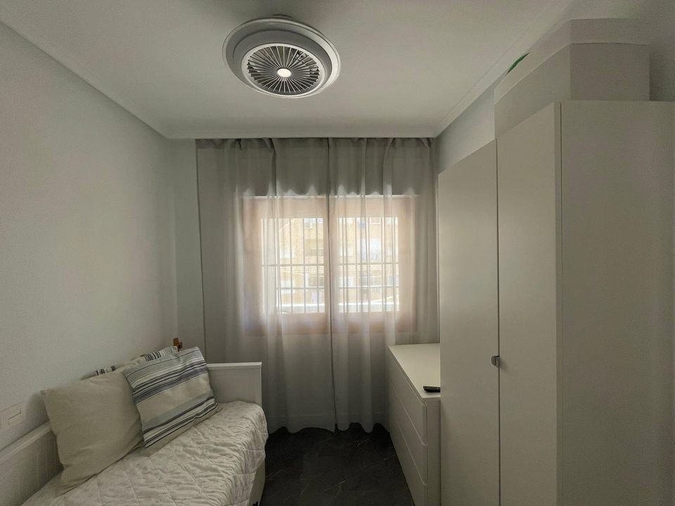 Erstklassig renoviertes Appartement nur 150m vom Sandstrand ⛱️ Torrevieja - Alicante - Spanien in Leopoldshöhe