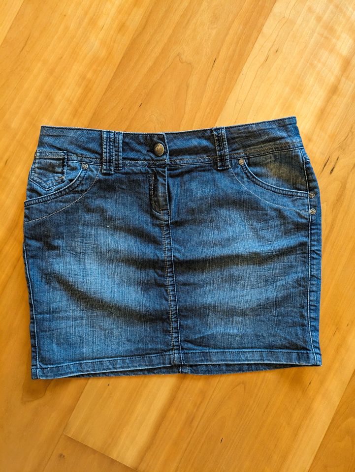 Jeansrock OPUS Roda blue denim Gr. 40 in Nordrhein-Westfalen - Lippstadt |  eBay Kleinanzeigen ist jetzt Kleinanzeigen