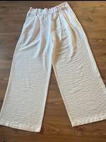 Reserved weiße wide Leg Damen Sommerhose Gr XL Hessen - Buseck Vorschau