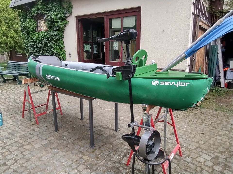 Kajak - Schlauchboot mit E-Motor Aufnahme Motor mit 50lbs unben.z in Dresden
