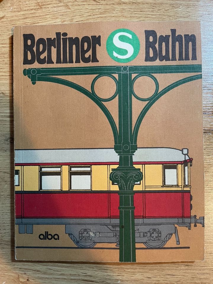 Konvolut Eisenbahn Literatur in Berlin