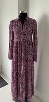 ZARA Langes Kleid  mit Blümchen  Gr.XS Neu Nordrhein-Westfalen - Löhne Vorschau