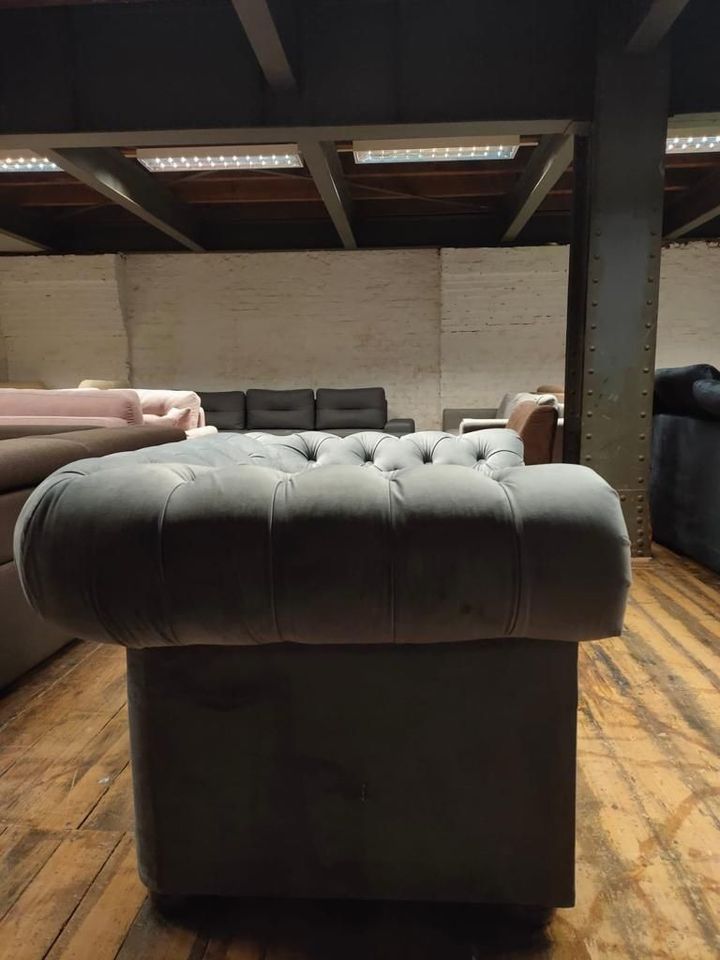 Sessel Chesterfield Samtstoff inkl. Füßen Federkern 110cm ✅ Neu in Hamburg