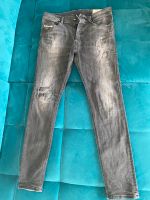 Schwarze slim Designer-Jeans von Diesel  - W33 L32 - wie NEU Niedersachsen - Bramsche Vorschau