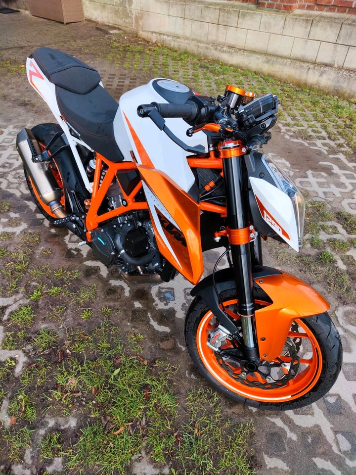 KTM 1290 SUPERDUKE SE in Bützow