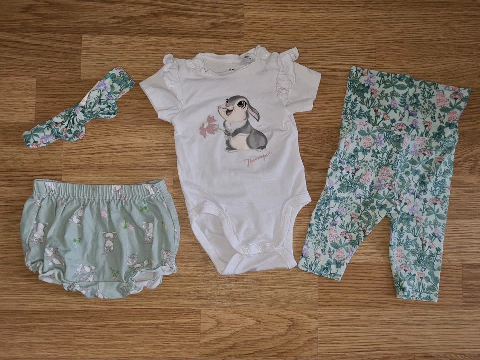 Süßes Bambi Set Gr 56 H&M Klopfer Body Hose Stirnband Disney in Berlin