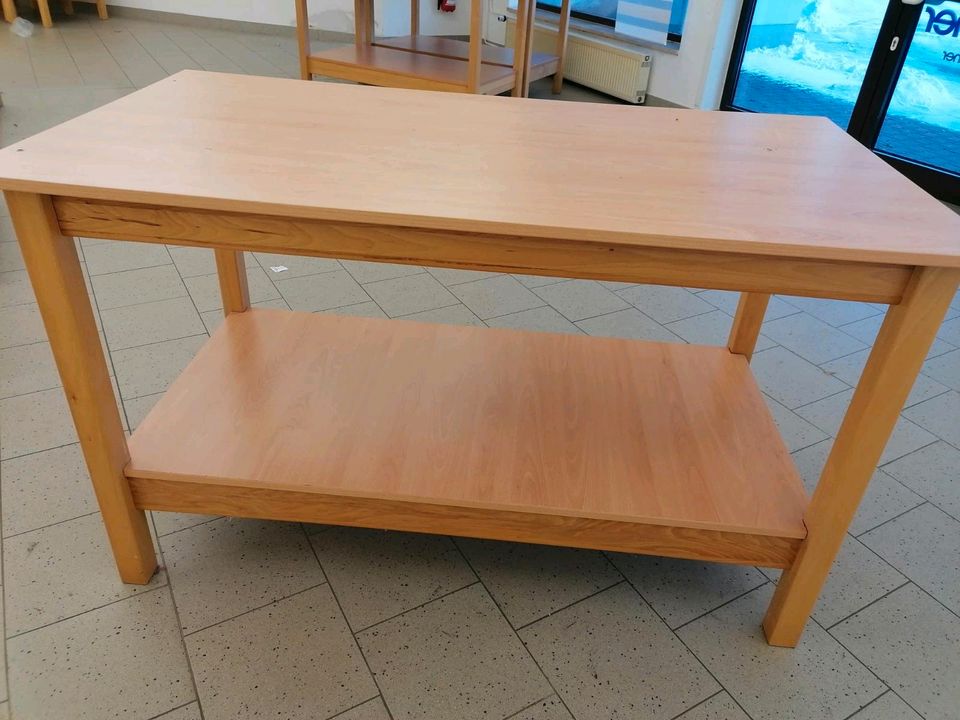 Tische für Verkauf o. ä. in Jena