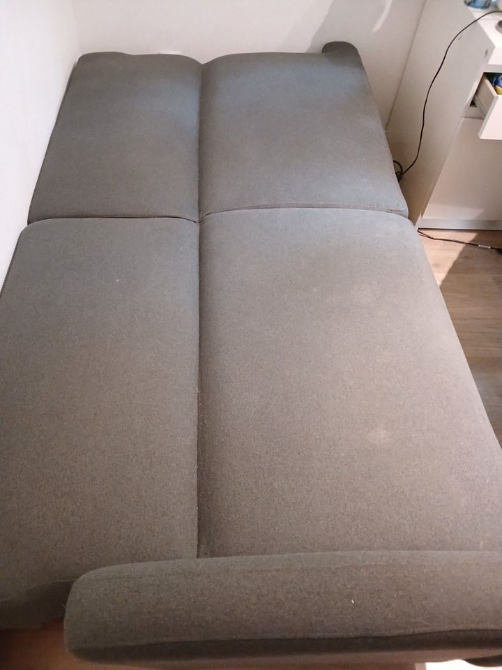 Sehr schöne Klapp Bett- Couch Sofa Garnitur Holz/Stoff 1AQualität in Koblenz