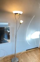 Lampe Stehlampe zu verkaufen Milchglas Licht Silber modern Bayern - Gemünden a. Main Vorschau