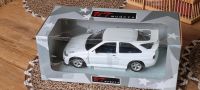 Ford Escort RS Cosworth weiss Modellauto UT 1:18 Hessen - Neuenstein Vorschau