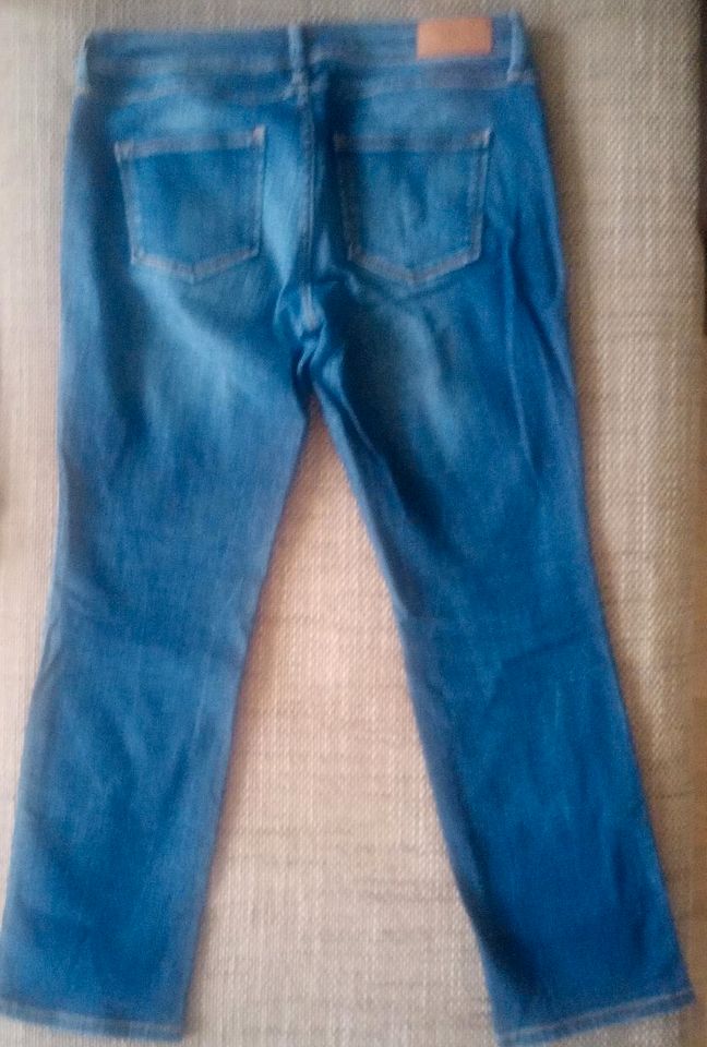 Bekleidungspaket Gr.40 Jeans Only in Bergen auf Rügen