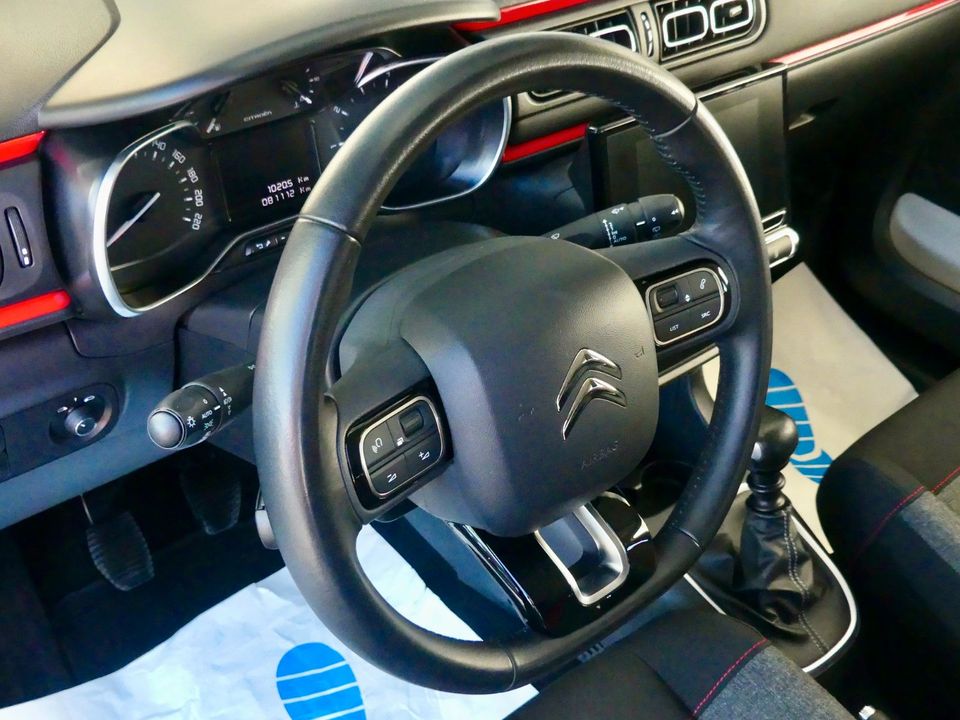 Citroën C3 Shine 1.Hand CarPlay Klima PDC in München