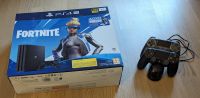 PS4 PlayStation 4 Pro 1TB + 2 Controller + 4 Spiele + Ladestation Berlin - Mitte Vorschau