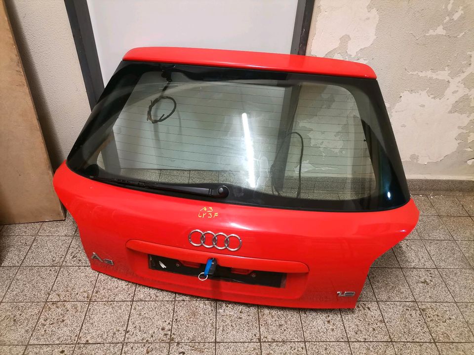 Audi A3 8l Heckklappe rot LY3F in Dülmen