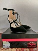 Buffalo High Heels schwarz pointed toe Gr. 39 ankle strap Berlin - Wilmersdorf Vorschau