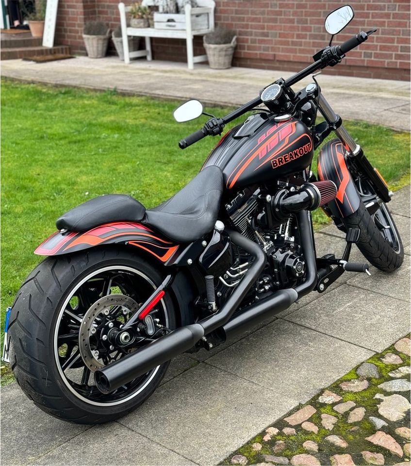 Harley Davidson FXSB Softail Breakout Harley in Wittbek