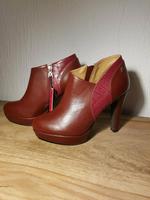 MariaMare LEDER Schuhe High Heels rot Größe 38 NEU m. Etikett Nordrhein-Westfalen - Roetgen Vorschau