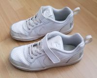 Nike Turnschuhe / Sneaker, weiß, Gr. 33 Berlin - Köpenick Vorschau