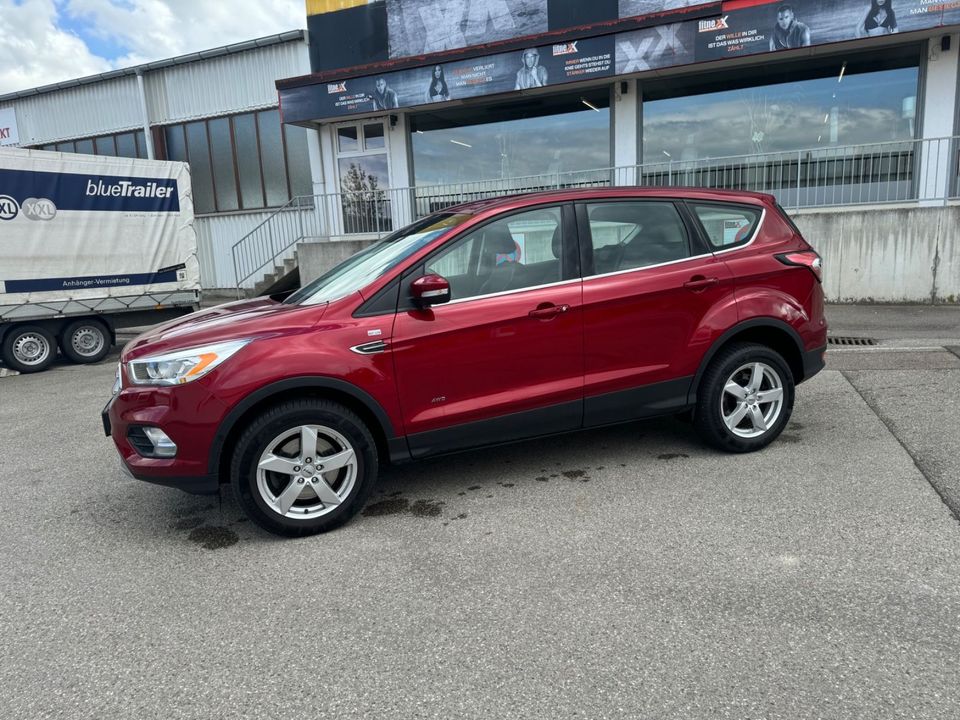 Ford Kuga Titanium*Automatik*4x4*Euro 6*Display*1.5* in Pfaffenhofen a.d. Ilm