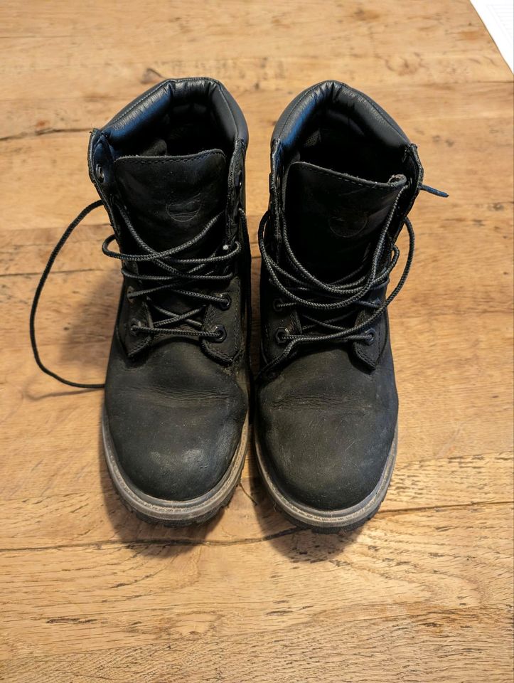 Gebrauchte Timberland Stiefel in schwarz Größe 38,5 in Neu-Isenburg