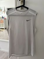 Nike Trainings-Tank Gr. m Berlin - Lichtenberg Vorschau