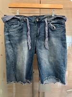 Short Denim1982, Gr. 44, blau, selten getragen Rheinland-Pfalz - Wallmerod Vorschau