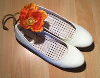*Gr. 40 Ballerinas weiß neuwertig Kr. Dachau - Dachau Vorschau