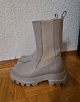 Copenhagen Stiefel beige NEU Gr. 39 Aubing-Lochhausen-Langwied - Aubing Vorschau