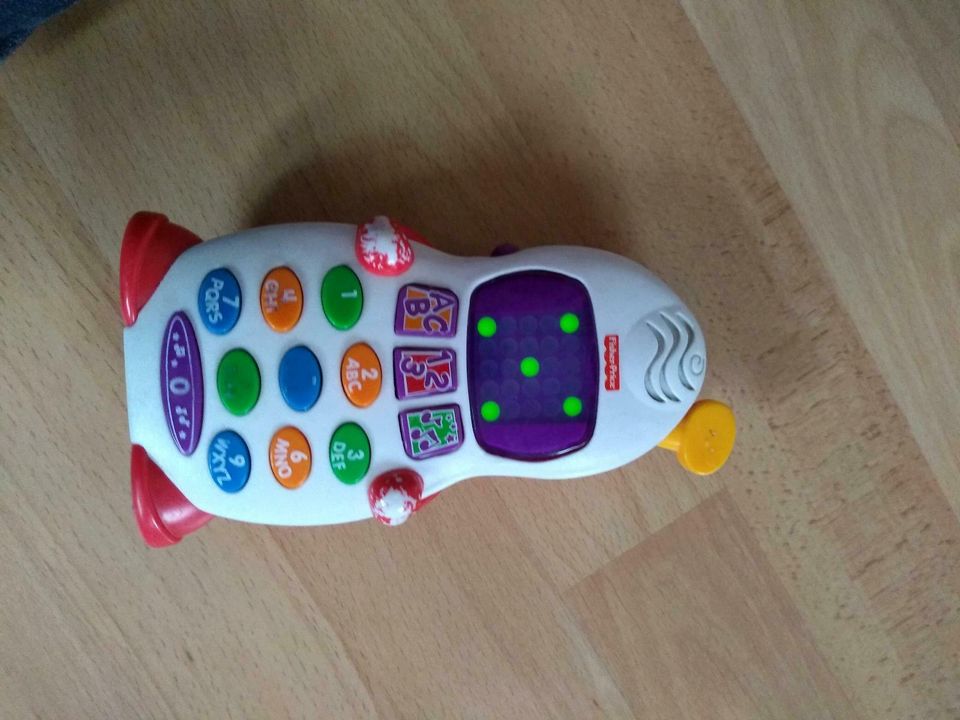 ❤️ Fisher Price Spiel Telefon gegen 5* Feuchttücher (5€) in Saulheim