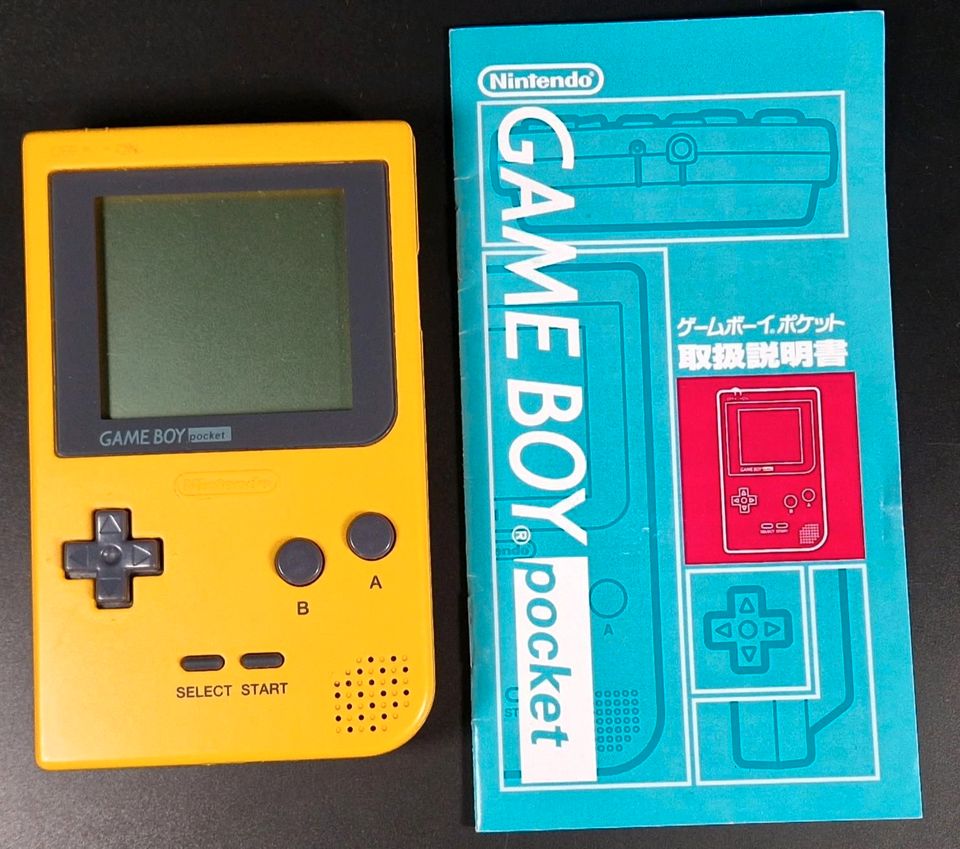 Original Nintendo Gameboy Pocket Gelb inkl Anleitung Japan Import in Frankfurt am Main