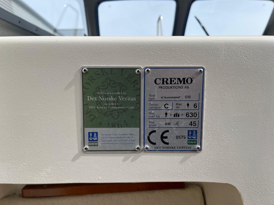 Crescent 535 50 PS Yamaha Aussenborder in Upgant-Schott