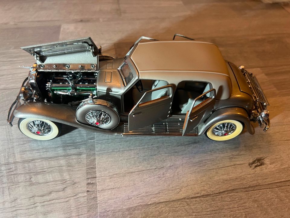 Franklin Mint Sammlerstück Duesenberg SJ Twenty Grand 1933 in Markt Indersdorf