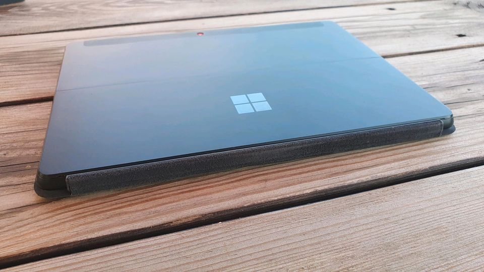 Microsoft Surface Go 3 Intel i3 8GB RAM, 128GB SSD Tablet Laptop in Oberhausen