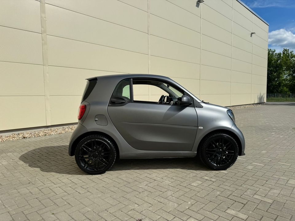 Smart fortwo Coupé BRABUS in Berlin