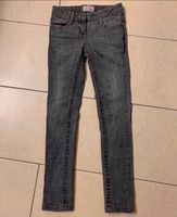 S Oliver Jeans Mädchen Suri Gr 146 slim Nordrhein-Westfalen - Haan Vorschau