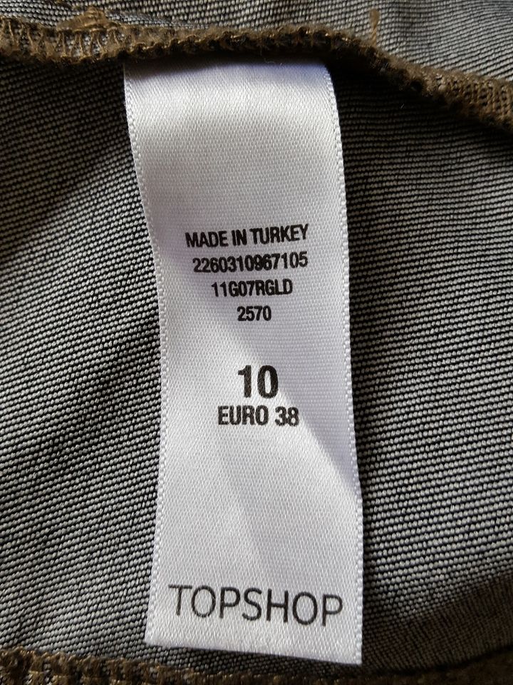 Oberteil / Weste  Gr. 10 (36/38) Topshop metallic tailliert in Neuwied