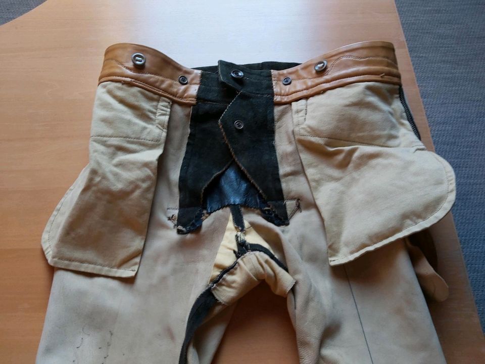 Lederhose Herren Hirschleder ca. Größe 54 mit Hosenträger in Unterföhring