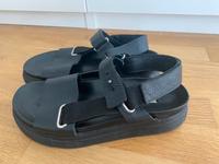 H&M Studio SS2017 Sandalen Frankfurt am Main - Bornheim Vorschau