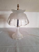 Tischlampe Glas Lampenschirm Blütenkelch Beistelllampe Glas Niedersachsen - Wedemark Vorschau