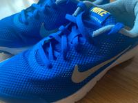 Nike Laufschuhe Mesh blau Gr. 36,5 Bayern - Bernau am Chiemsee Vorschau