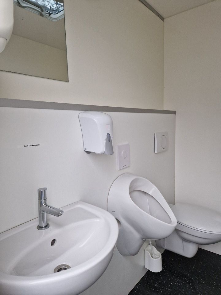 Toilettenwagen/WC-Wagen/Toilettenanhänger für Ihre Veranstaltung in Brilon