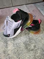 Nike Schuhe 27c Kr. Altötting - Burghausen Vorschau