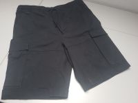 tolle, neue Shorts in blau/schwarz Gr. L ( eher XL ) H&M NEU Baden-Württemberg - Heiningen Vorschau