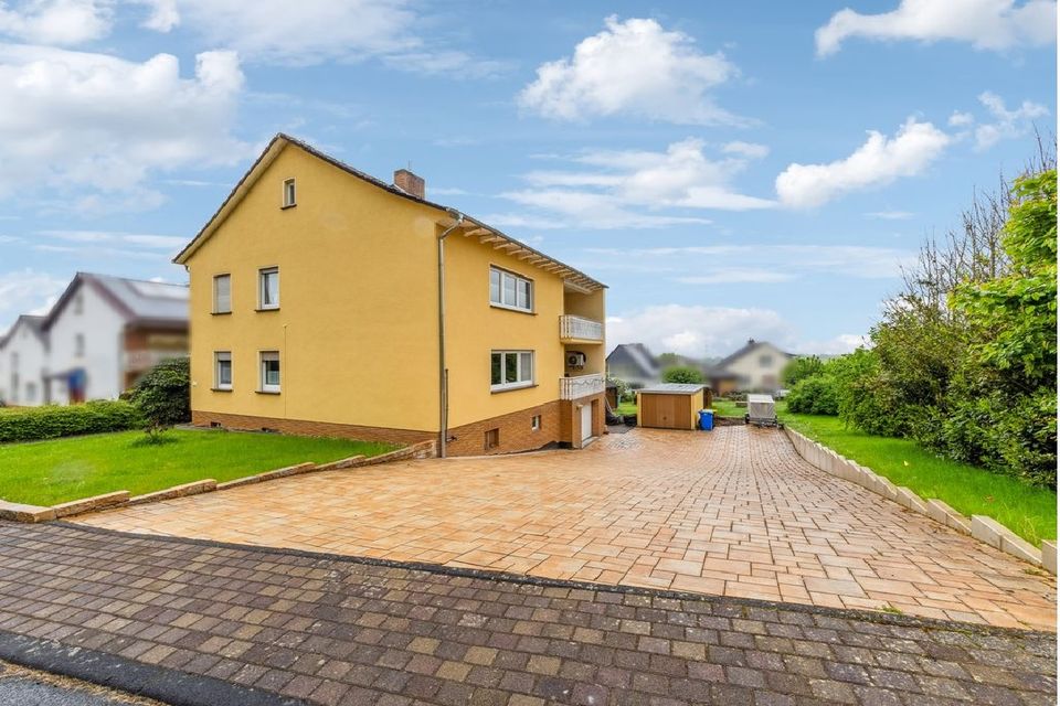 Mehrgenerationenhaus in einer ruhigen Wohnlage von Neuental in Neuental