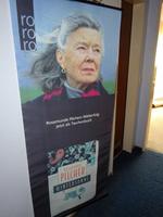 Rosamunde Pilcher großes Banner Werbebanner Bücherrei Buchladen Niedersachsen - Geestland Vorschau