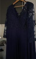 Ballkleid in blau mit spitze Hessen - Wiesbaden Vorschau