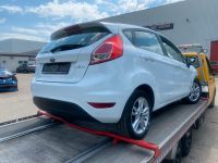 Schlachtfest Ford Fiesta 6 VI MK7 1,25 SNJC Frost Weiß JA8 2017 Nordrhein-Westfalen - Kerpen Vorschau